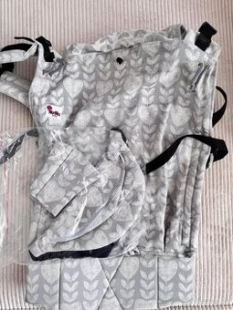 Ergonomický nosič NoMa Baby Adapt 4 Silver Love