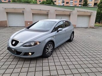 Seat Leon 1.6i 16v 77 kW šport R.V.2008