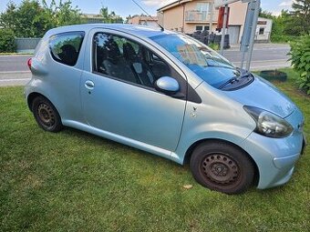 Toyota Aygo 2006, benzín