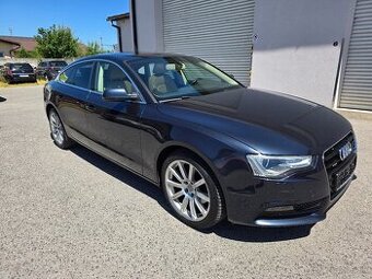 AUDI A5 2.0 CRTDI 130KW MT6 QUATTRO,NAVI,XENON,177000KM