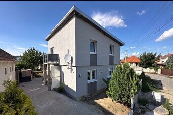 PREDAJ 6-IZBOVY INVESTIČNÝ RODINNÝ DOM / VEĽKÁ MAČA