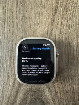 Apple Watch Ultra prirodny titan - prva generacia