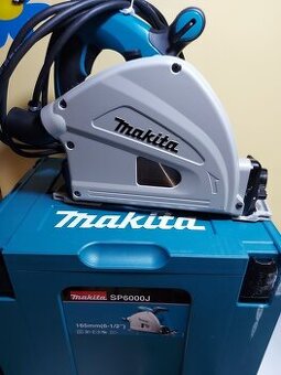 Nová AKU okružní pila Makita SP6000J + Kufr