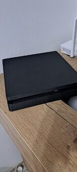 Predám ps4