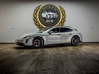 Porsche Taycan GTS Sport Turismo 93.4 kWh
