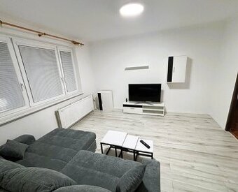 Prenájom 2-izbového bytu, Ivana Bukovčana, Devínska Nová Ves