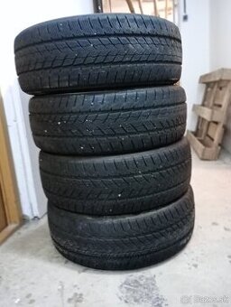 Zimné pneumatiky 235/55 R18