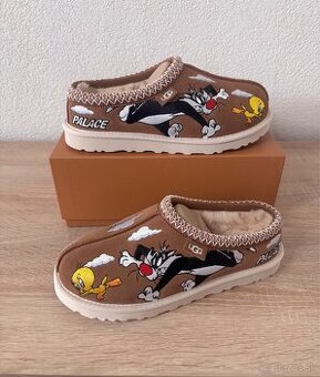 Palace x UGG x Loney Tunes Tasman White