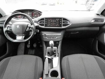 Predám Peugeot 1.5 blue hdi