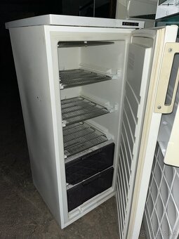 Gastro chladnička / mraziaca skriňa – funkčná