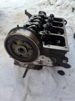 Hlava Vstreky 1.9TDI 85kw AUY/AJM