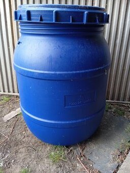 Plastové sudy 150L ,,,pri dohode možnosť dopraviť
