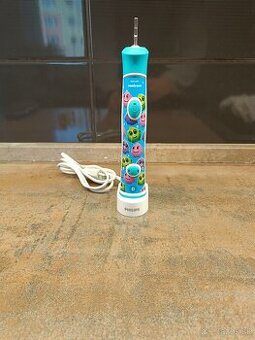 Philips Sonicare HX6322/04 detská sonická kefka
