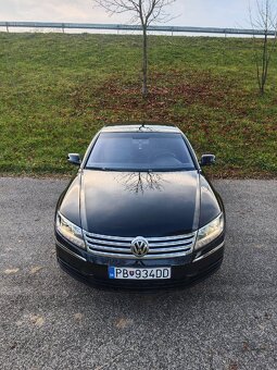 VW Phaeton 3.0 TDI V6 – vzduch, dvojité sklá, TOP výbava
