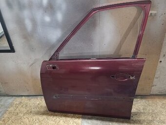 Ľavé predné dvere Citroën picasso 2009