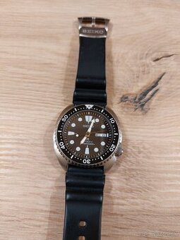 Seiko SRPE93K1 "korytnačky"
