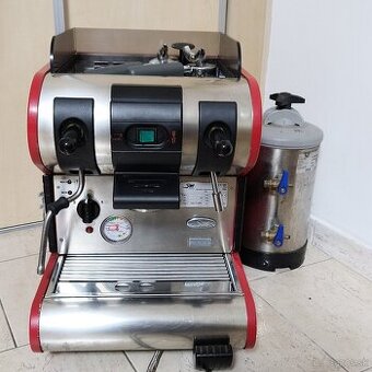 La San Marco 94 Prac S profesionálny pákový kávovar + filter