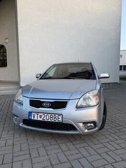 Kia Rio Sporty