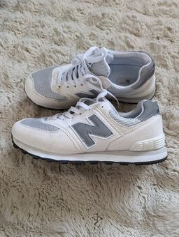 Dámske tenisky vel.40