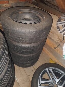 Disky 4x108 R16 pneumatiky 215/55 r16 zimné