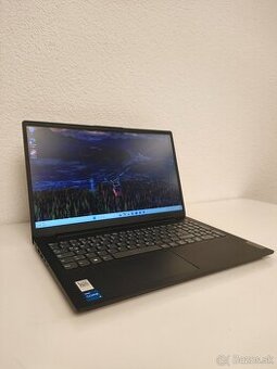 Lenovo V15 Gen 4 | Core i5-12500H • 16 GB RAM • 512 SSD