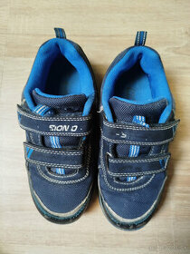 Chlapčenské botasky č. 32, 34, 35 a sandále č. 31, 34