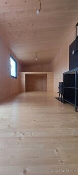 Tiny house