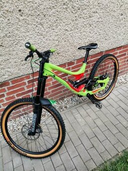 Specialized demo 8