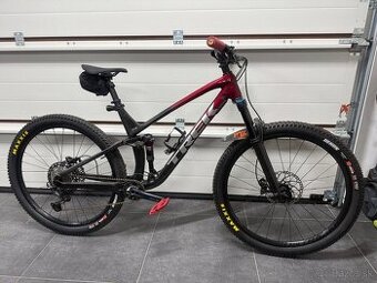 celoodpruženy bicykel Trek Fuel EX 8 XT