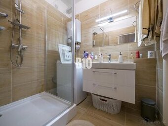 Príjemný 3i byt 76m2 s balkónom, loggiou a pivnicou v Trenčí