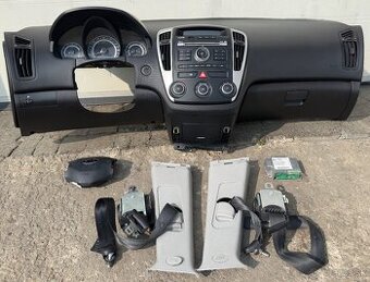 Kia Ceed A lift 2010-2012 airbagova sada, palubovka