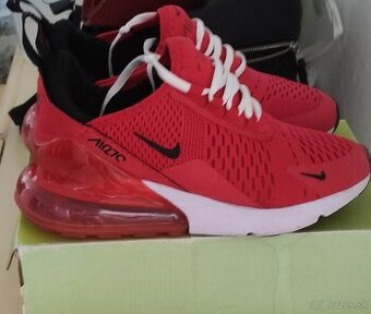 Predám skoro nové tenisky Nike Air Max
