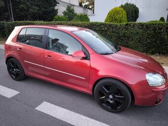 Volkswagen Golf 5 77kw rok 2007