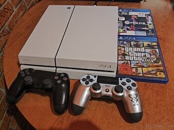 PS4 (500GB) + 2 ovládače + 2 hry