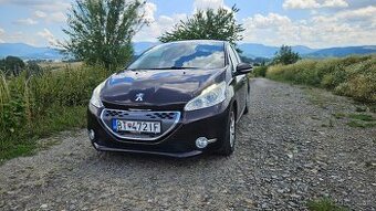 Peugeot 208 1,4 eHDi