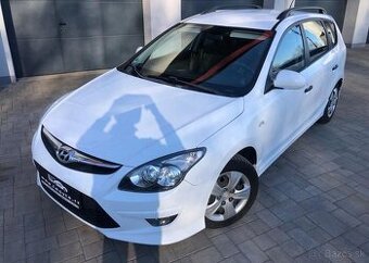 Hyundai i30 1.4 16V benzín manuál 77 kw