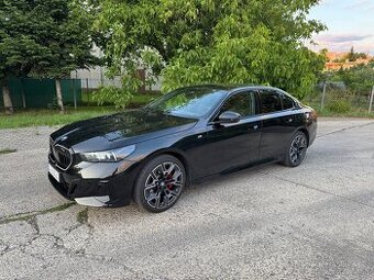 BMW 520i (2024) auto na prenájom
