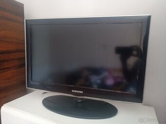 Lcd tv