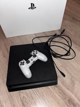 Predám PS4 500GB