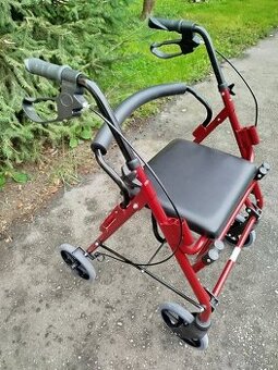 Skladací invalidný vozík (ľahko ovládateľný) na presun osôb