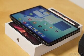 iPad Pro (M1) 11” 256 GB Wi‑Fi + Apple Pencil + Keyboard