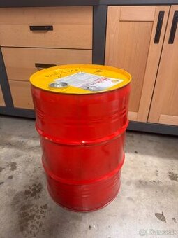 Plechový sud Shell červenej farby 55L.