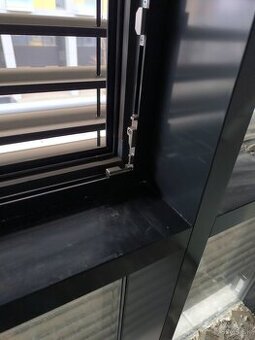 Plastové okna a hliníkové okná