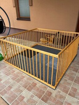 Drevená ohrádka 1,5mx1,5m