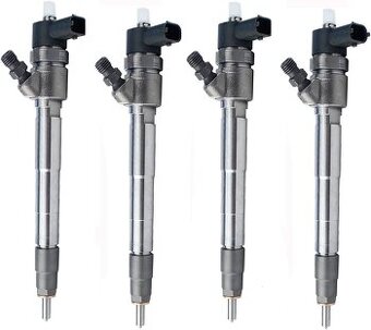 Sada 4ks repasovaných vstrekovačov 0445110743, 13538514148,