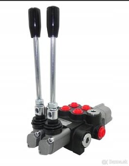 HYDRAULICKÝ ROZDEĽOVAČ 2 SEKCIE 40 L + PLÁVAJÚCI