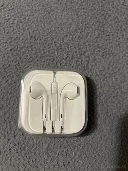Apple EarPods