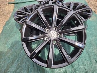 Alu disky Volkswagen Passat R17 černé