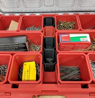 Milwaukee Packout organizer stredové boxy