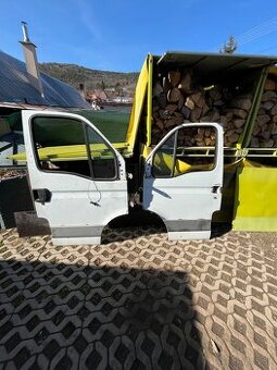 Predne dvere iveco daily